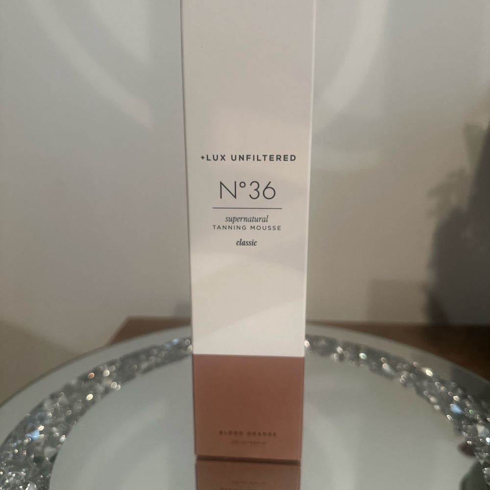N°36 Tanning Mousse - Classic White and Tan
